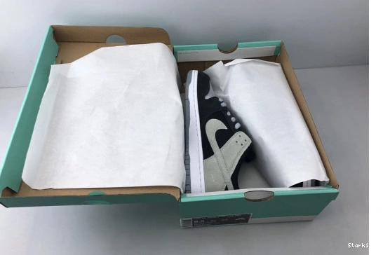 Low Pro Sb Dunk Wolf Zoom Black Grey-White-White Nike 854866-001 0925